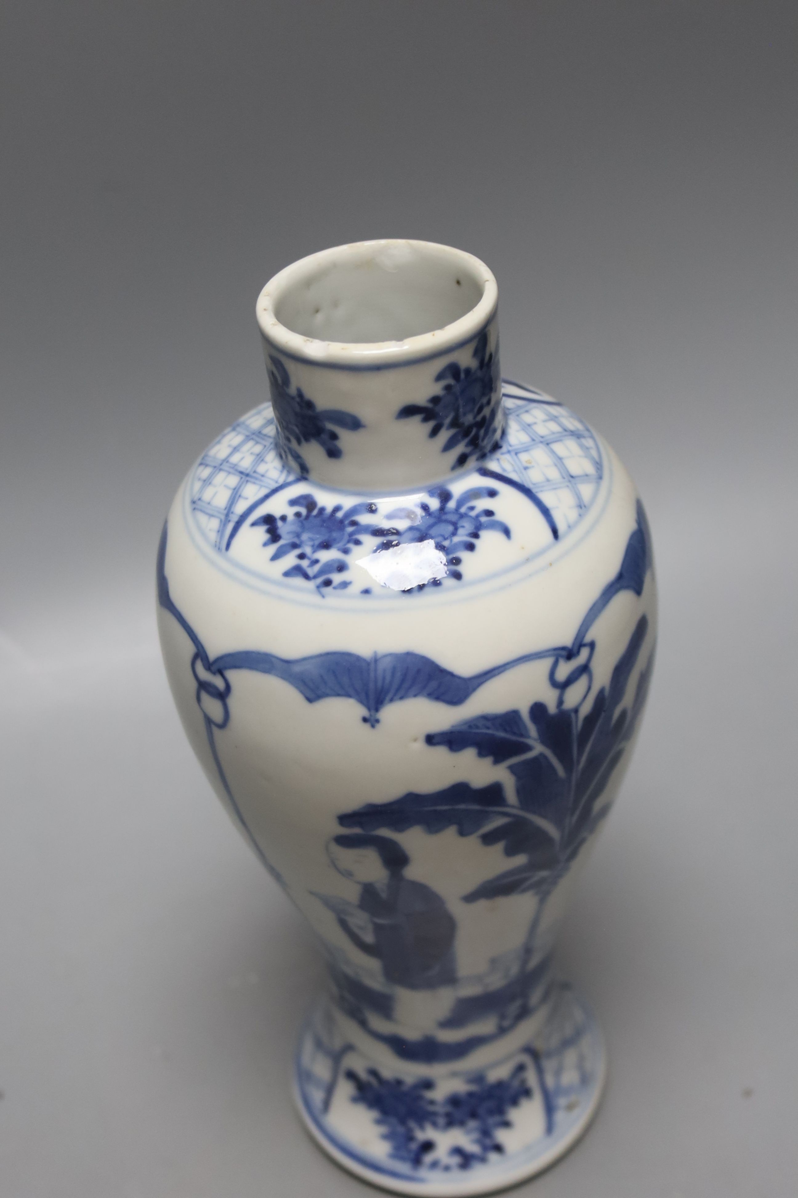 A Chinese blue and white baluster vase, c.1900, height 28.5cm